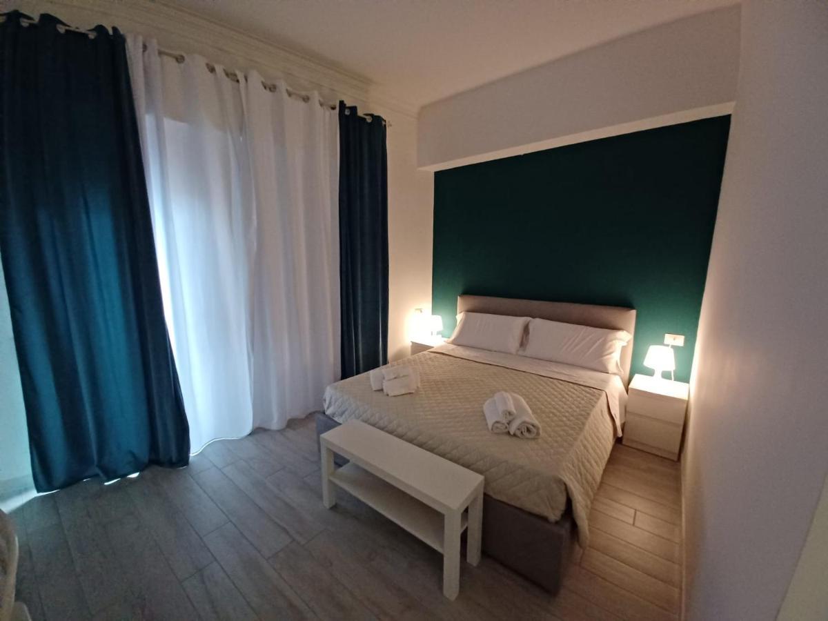 Bed and Breakfast La Stazione 92 à Catane Extérieur photo