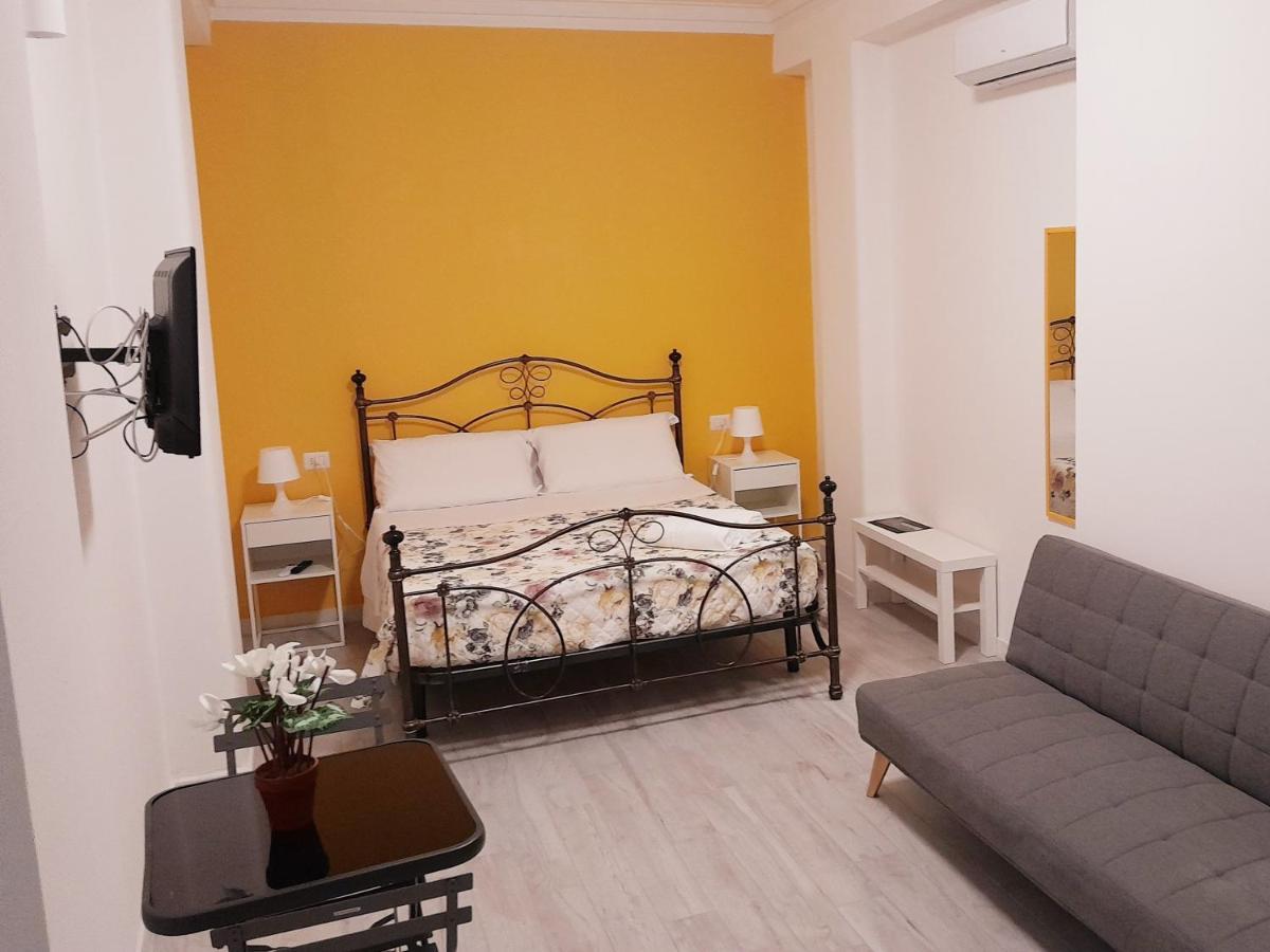 Bed and Breakfast La Stazione 92 à Catane Extérieur photo
